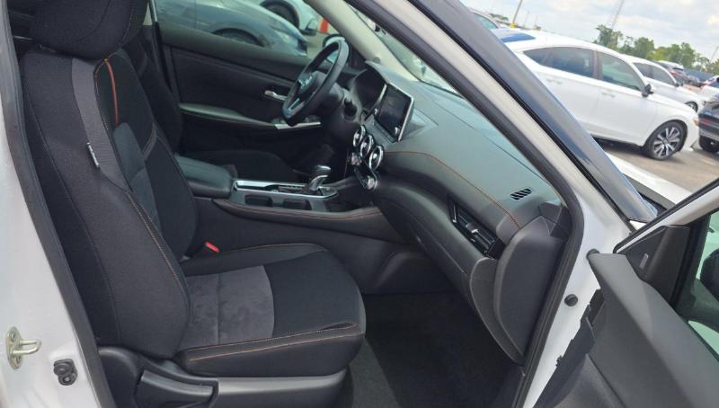 Nissan Sentra SR CVT 2021