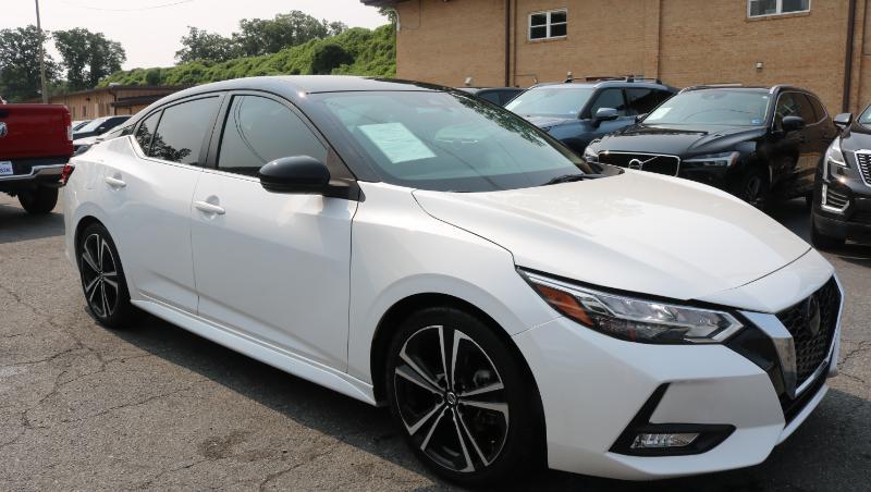 Nissan Sentra SR CVT 2021