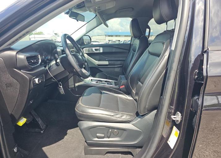 Ford Explorer XLT 2022