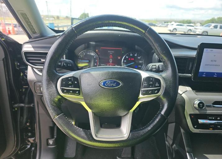 Ford Explorer XLT 2022