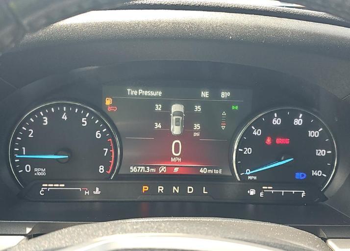 Ford Explorer XLT 2022