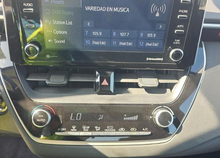 Toyota Corolla LE CVT (Natl) 2021