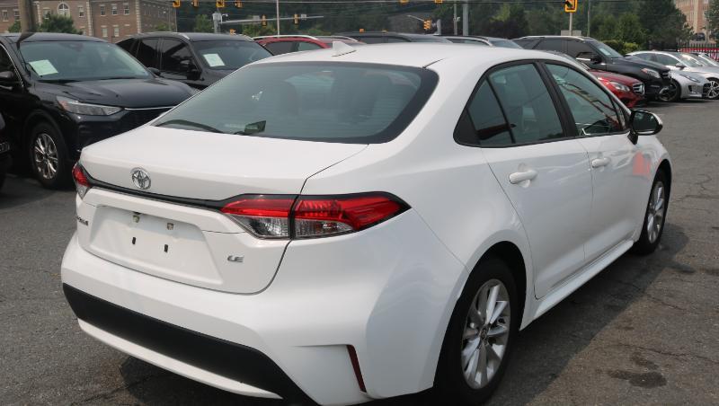 Toyota Corolla LE CVT (Natl) 2021