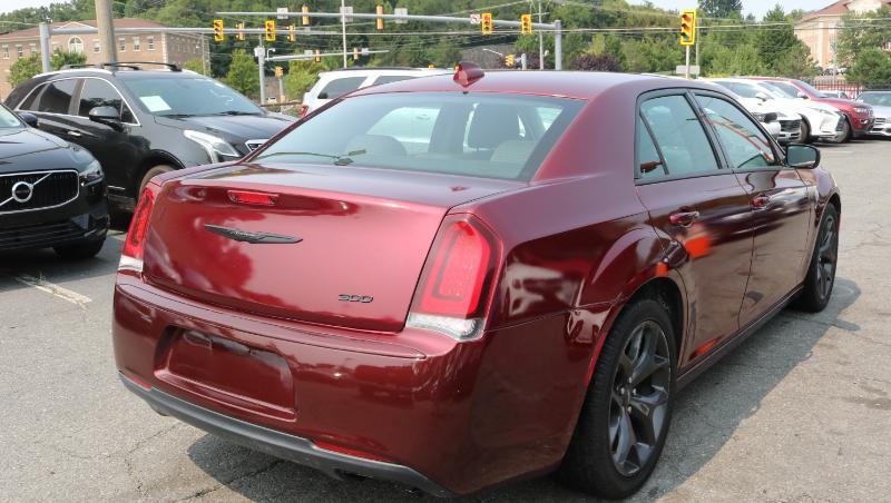 Chrysler 300 Touring RWD 2020