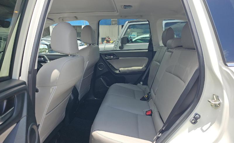 Subaru Forester 2.5i Limited CVT 2017