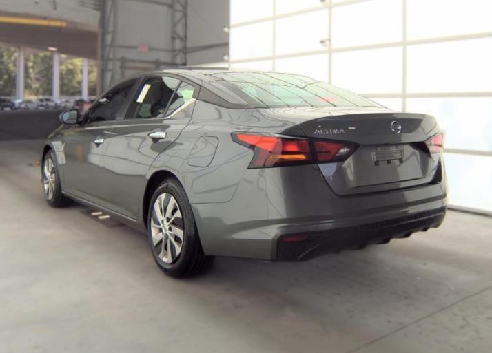 Nissan Altima 2.5 S Sedan 2022