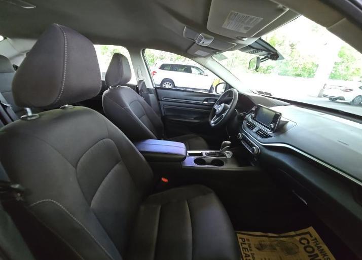 Nissan Altima 2.5 S Sedan 2022