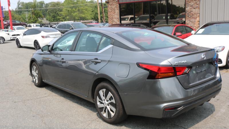 Nissan Altima 2.5 S Sedan 2022