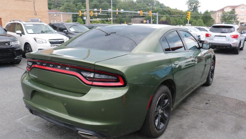 Dodge Charger SXT RWD 2020