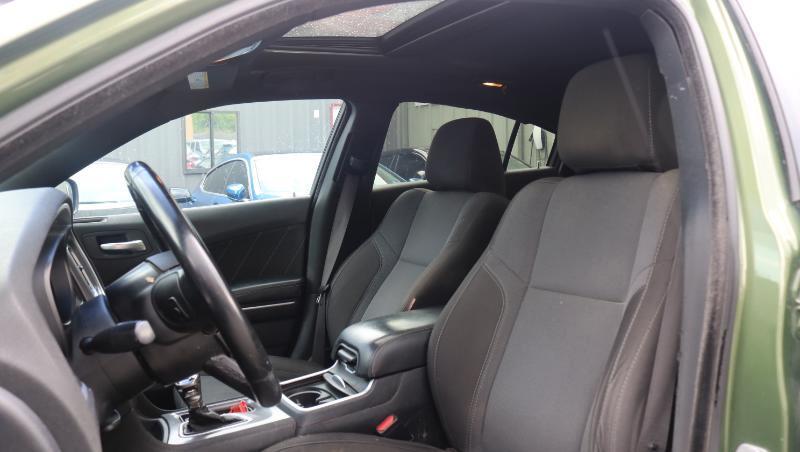 Dodge Charger SXT RWD 2020