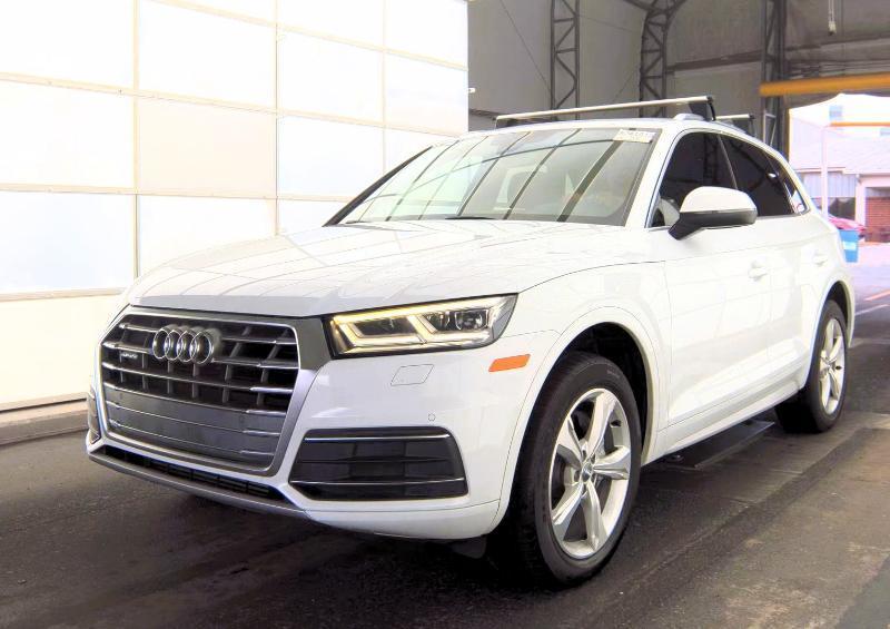 Audi Q5 Premium Plus 45 TFSI quattro 2020