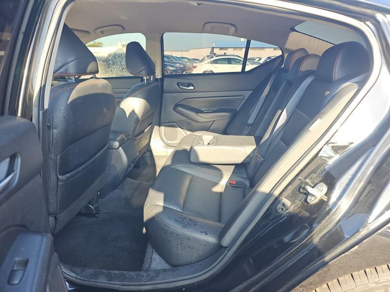 Nissan Altima 2.5 SR Sedan 2019