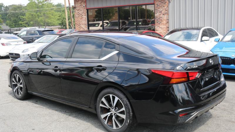Nissan Altima 2.5 SR Sedan 2019