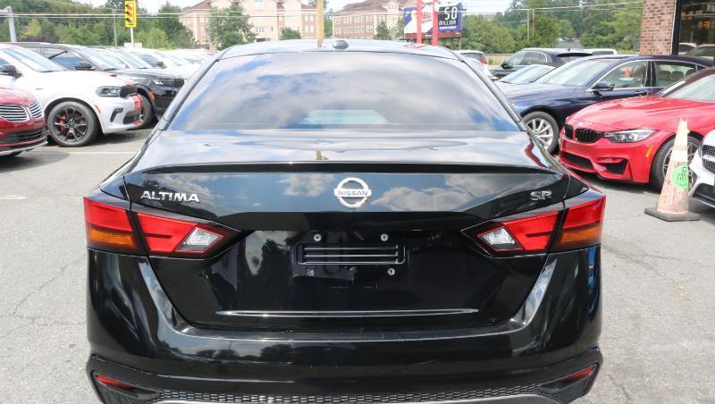 Nissan Altima 2.5 SR Sedan 2019
