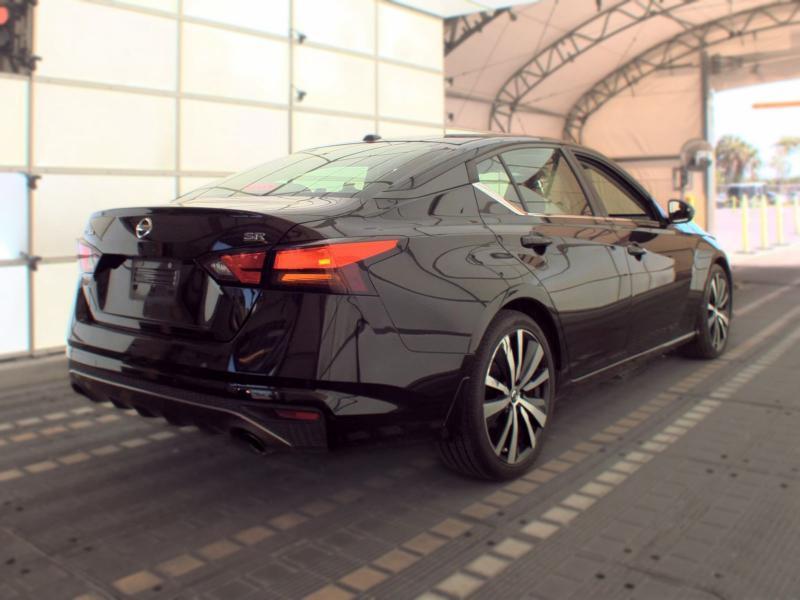 Nissan Altima 2.5 SR Sedan 2020