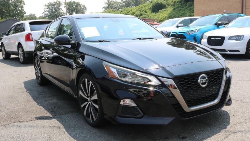 Nissan Altima 2.5 SR Sedan 2020