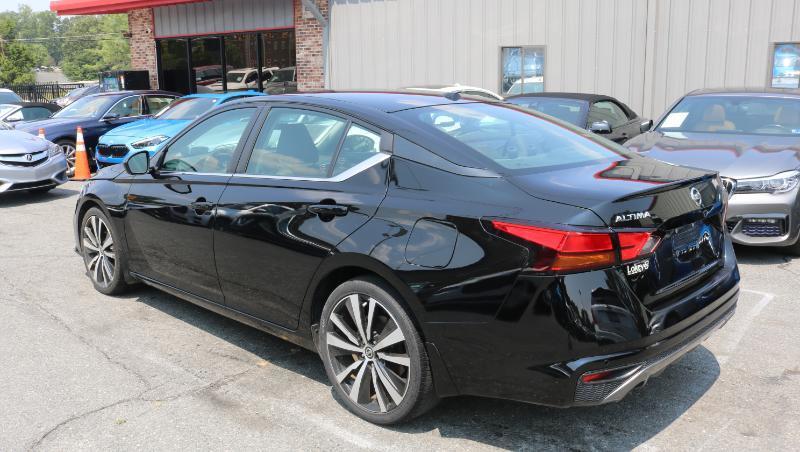 Nissan Altima 2.5 SR Sedan 2020