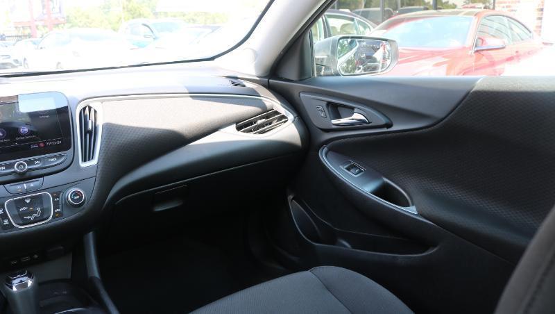 Chevrolet Malibu 4dr Sdn LS w/1LS 2020