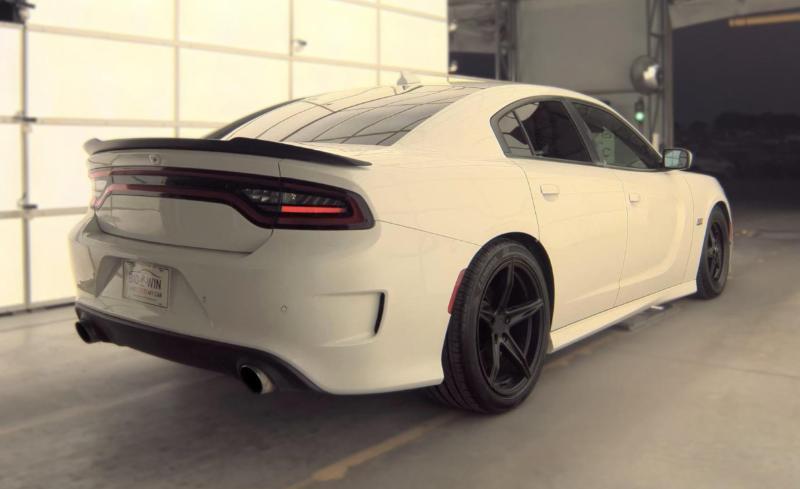 Dodge Charger R/T Scat Pack RWD 2017