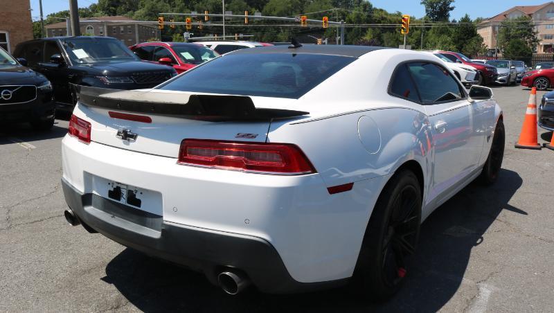 Chevrolet Camaro 2dr Cpe SS w/2SS 2015