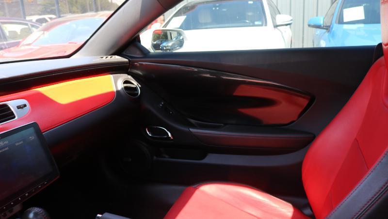 Chevrolet Camaro 2dr Cpe SS w/2SS 2015