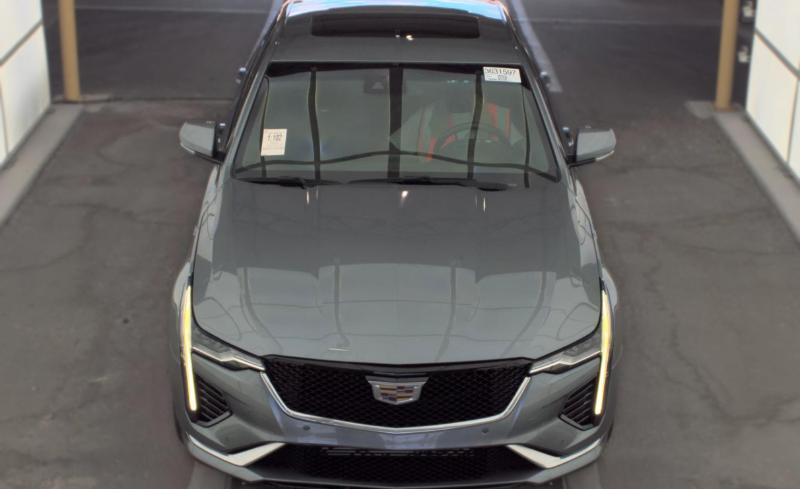 Cadillac CT4 4dr Sdn Sport 2022