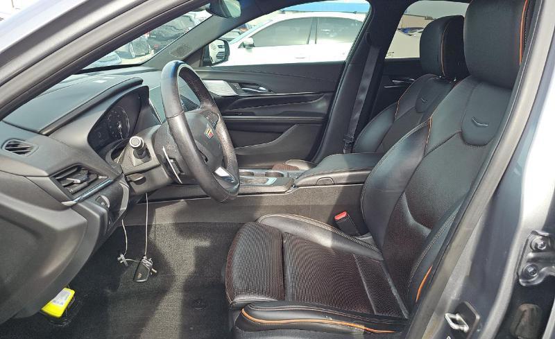 Cadillac CT4 4dr Sdn Sport 2022