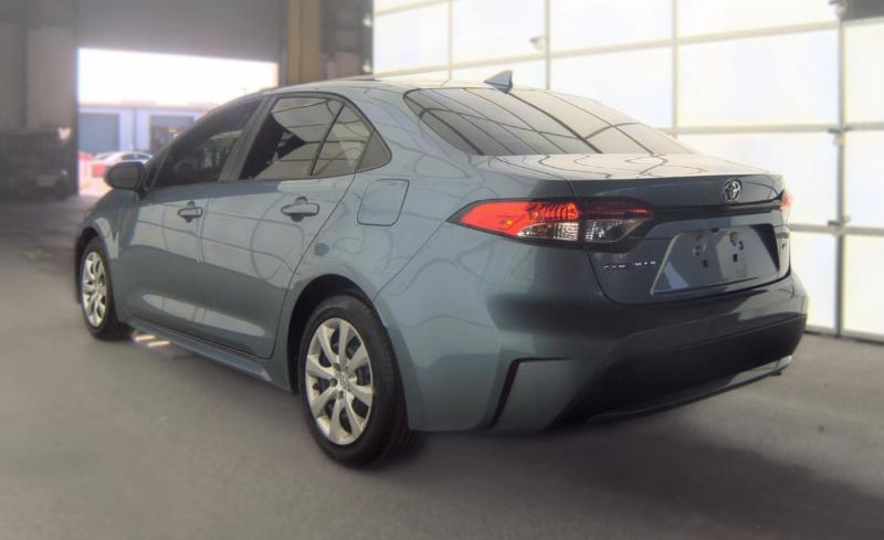Toyota Corolla LE CVT (Natl) 2021
