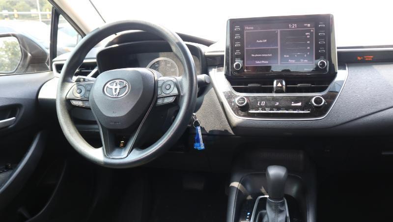 Toyota Corolla LE CVT (Natl) 2021