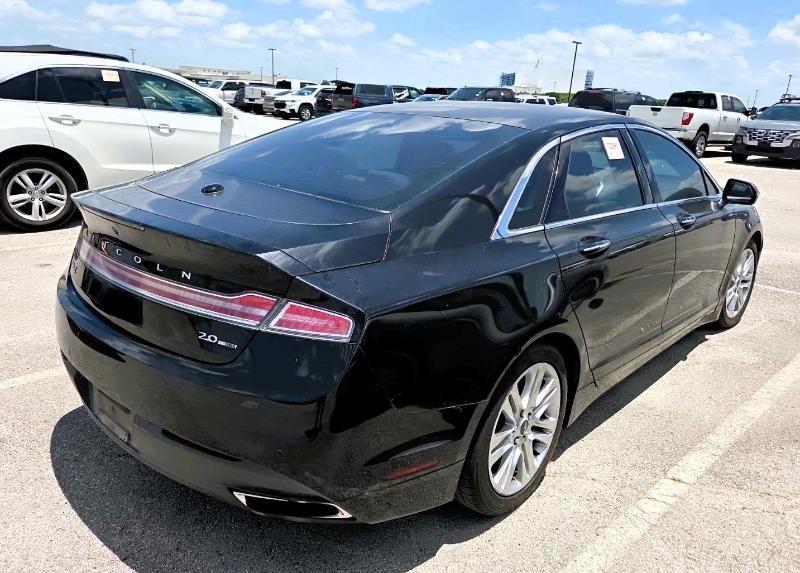 Lincoln MKZ 4dr Sdn FWD 2016