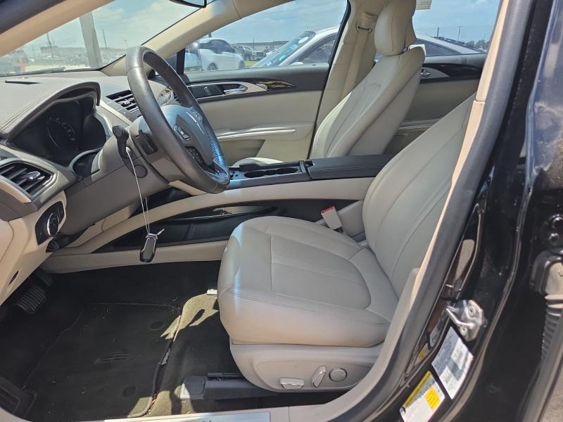 Lincoln MKZ 4dr Sdn FWD 2016