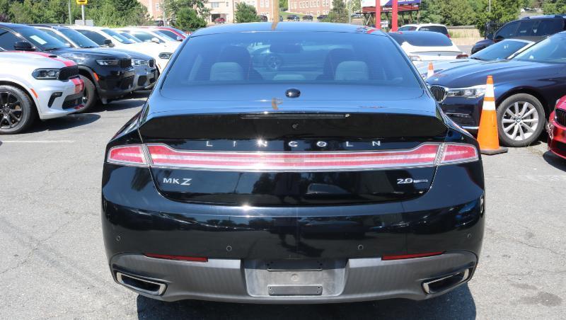 Lincoln MKZ 4dr Sdn FWD 2016