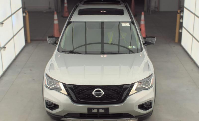 Nissan Pathfinder 4x4 SL 2020