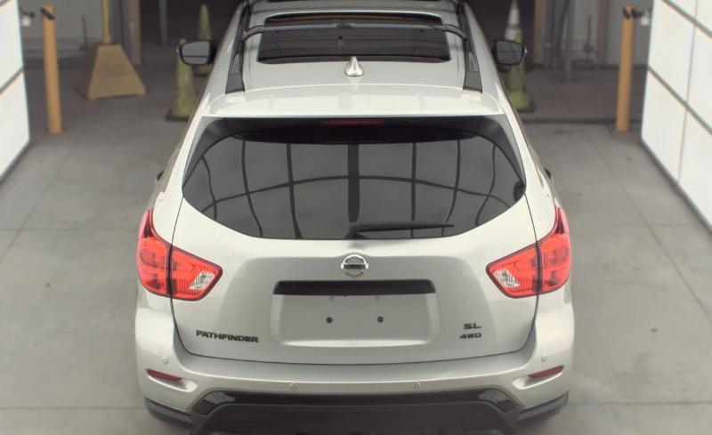 Nissan Pathfinder 4x4 SL 2020