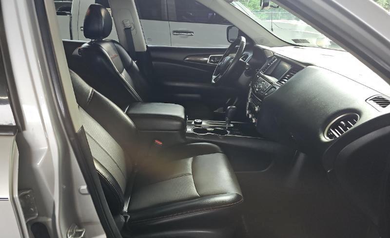 Nissan Pathfinder 4x4 SL 2020