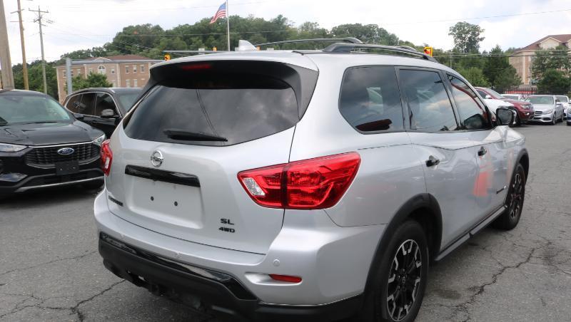 Nissan Pathfinder 4x4 SL 2020
