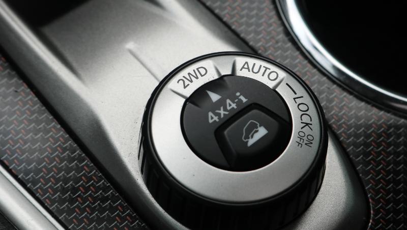 Nissan Pathfinder 4x4 SL 2020