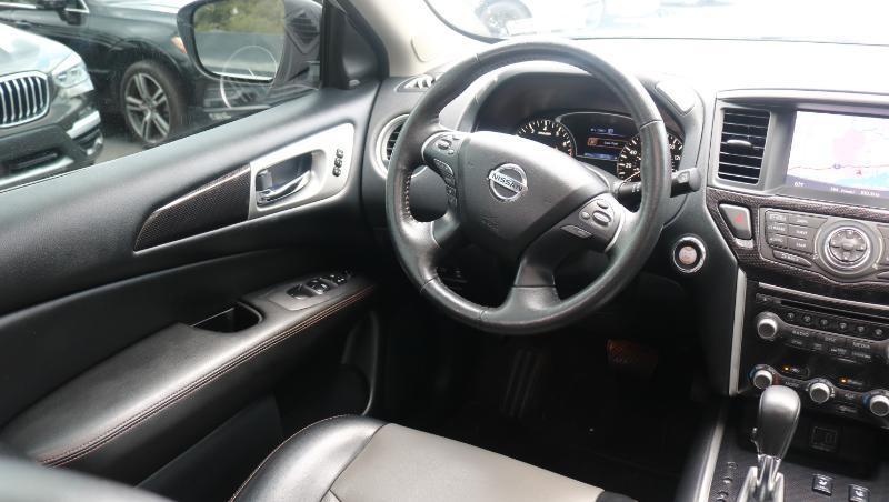 Nissan Pathfinder 4x4 SL 2020