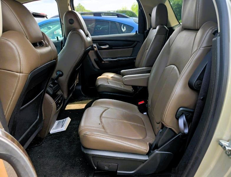 GMC Acadia FWD 4dr SLT w/SLT-1 2013