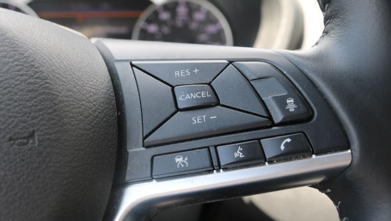 Nissan Sentra SV CVT 2025