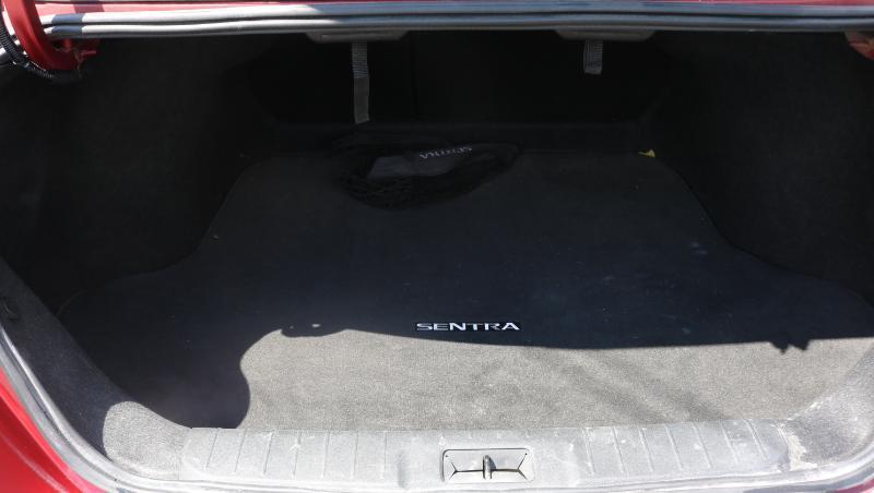 Nissan Sentra SV CVT 2025