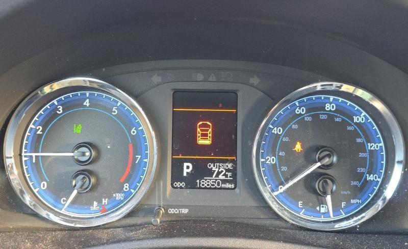 Toyota Corolla LE CVT (Natl) 2018