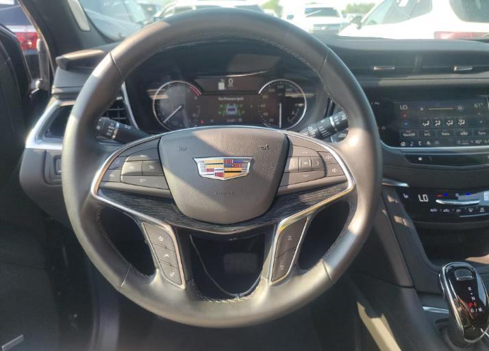 Cadillac XT5 FWD 4dr Premium Luxury 2022