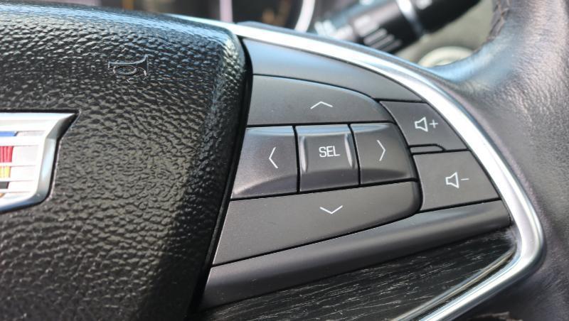 Cadillac XT5 FWD 4dr Premium Luxury 2022
