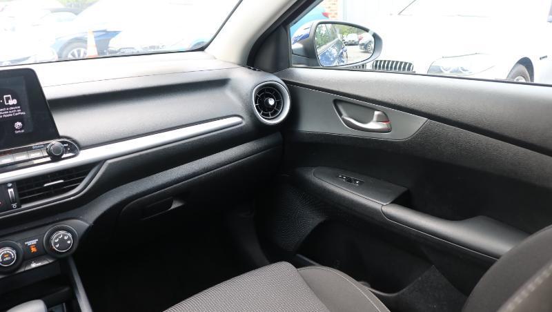 Kia Forte LXS IVT 2020