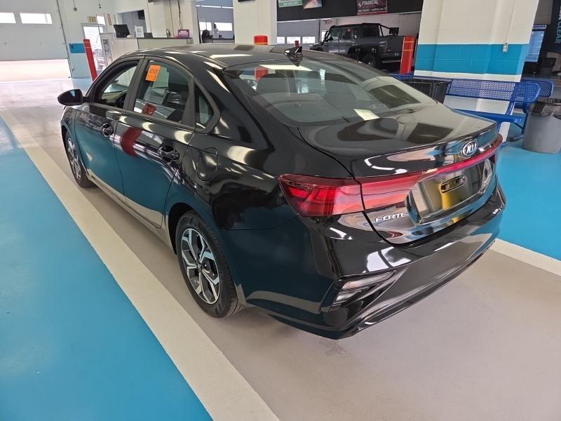 Kia Forte LXS IVT 2021