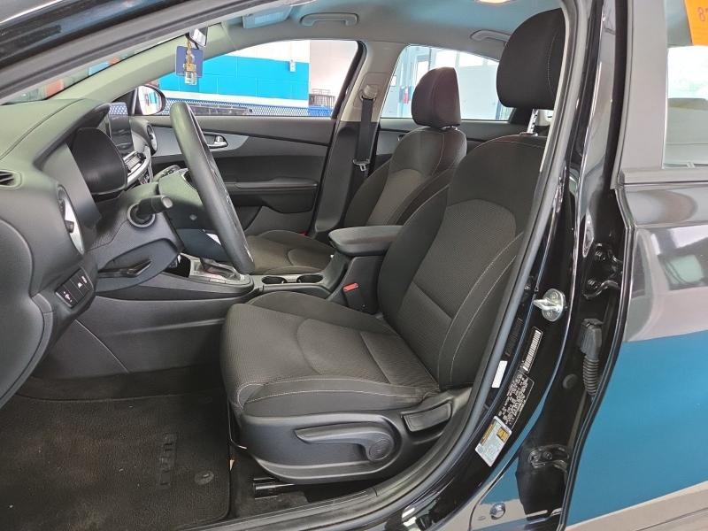Kia Forte LXS IVT 2021