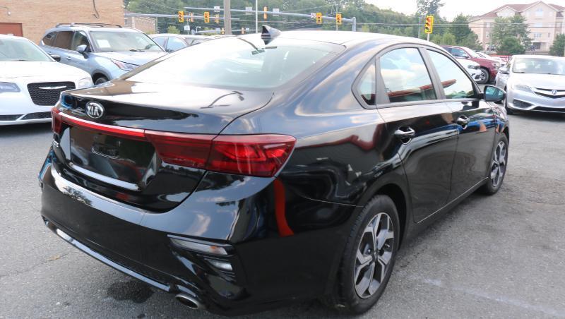 Kia Forte LXS IVT 2021