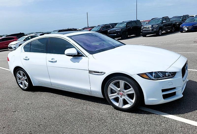 Jaguar XE 25t Prestige RWD 2018