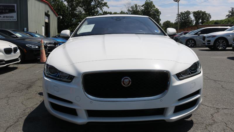 Jaguar XE 25t Prestige RWD 2018